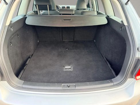 Used 2009 Volkswagen Jetta TDI FWD image 16