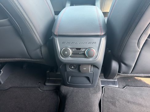 New 2026 Ford Explorer ST-Line AWD/4WD image 24