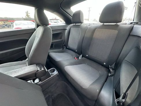 Used 2013 Volkswagen Beetle 2.5 FWD image 11