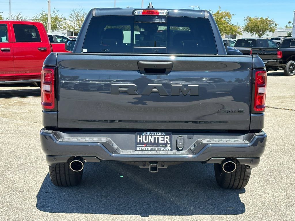 New 2026 RAM 1500 Express AWD/4WD image 6
