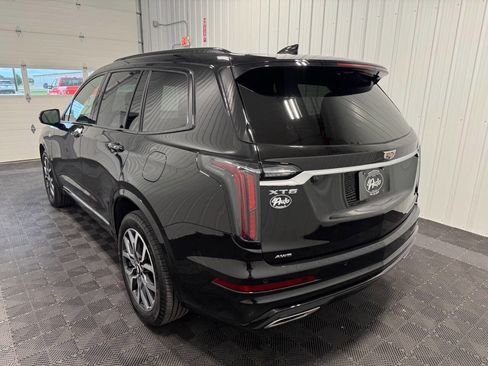 Used 2023 Cadillac XT6 Sport image 6
