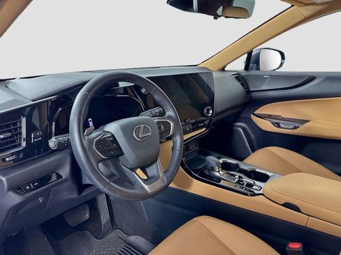 Used 2023 Lexus NX 300h AWD w/ Luxury Package image 9