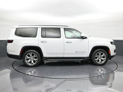 Used 2022 Jeep Wagoneer Series I w/ Convenience Group I image 6
