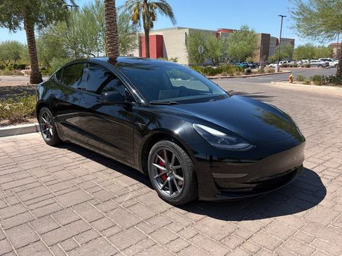Used 2021 Tesla Model 3 Standard Range Plus RWD image 1