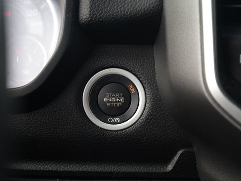 Used 2020 RAM 1500 Big Horn RWD image 11