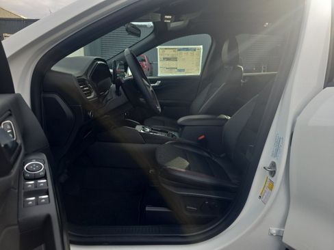 New 2026 Ford Escape ST-Line w/ Tech Pack #1 image 13