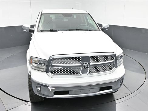Used 2018 RAM 1500 Laramie image 23