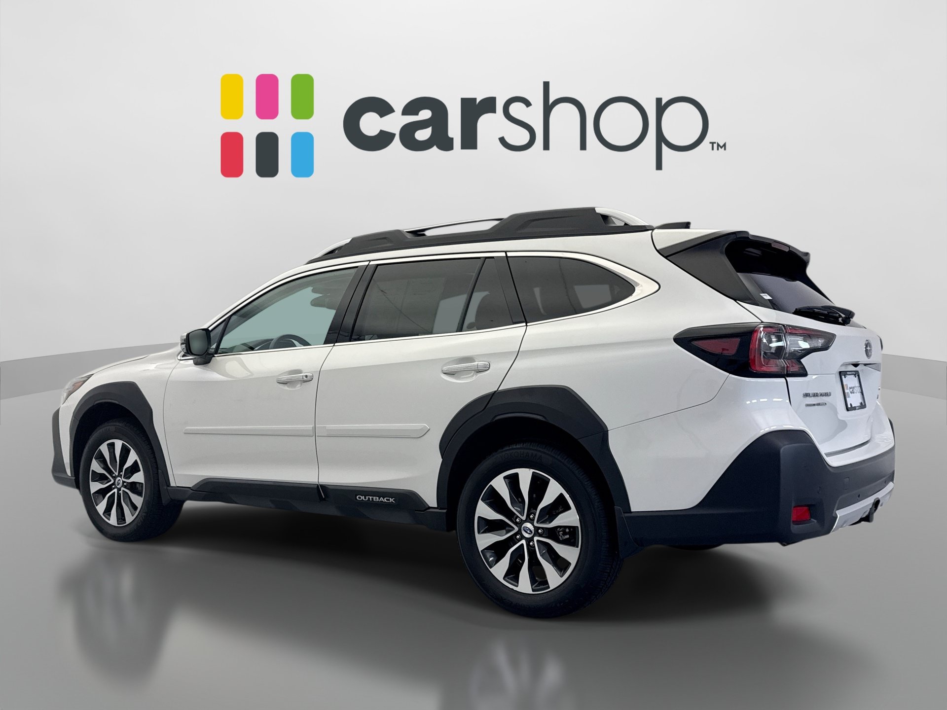 Used 2024 Subaru Outback Touring AWD/4WD image 3