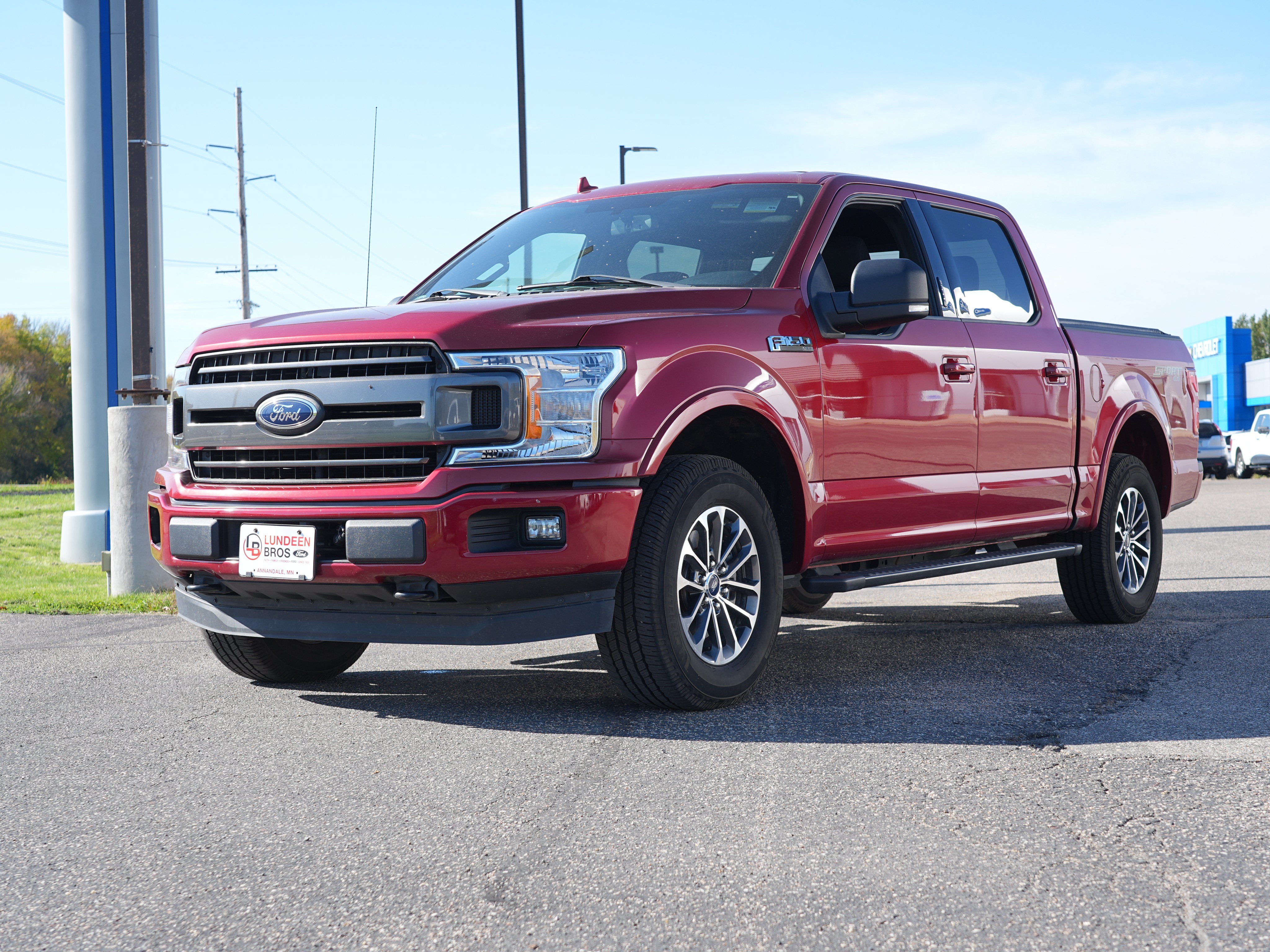 Used 2018 Ford F150 XLT w/ Equipment Group 302A Luxury AWD/4WD image 8