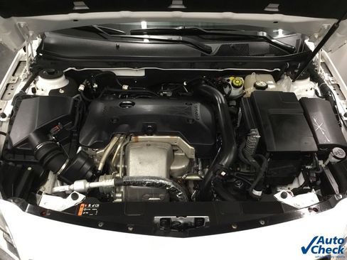 Used 2016 Buick Regal image 41