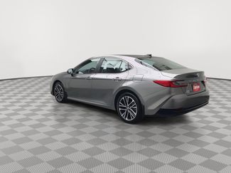 Used 2025 Toyota Camry XLE video 2