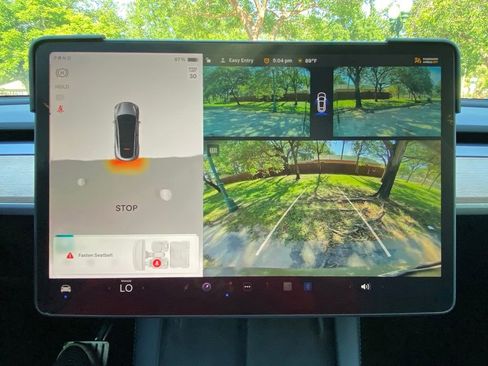 Used 2025 Tesla Model Y Performance AWD/4WD image 29