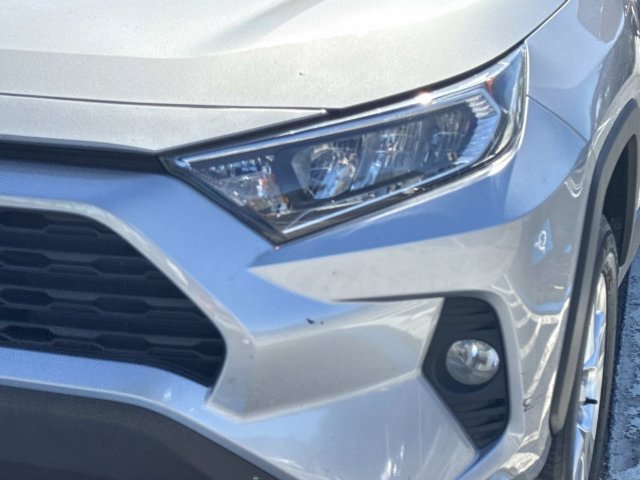 Used 2021 Toyota RAV4 XLE FWD image 10