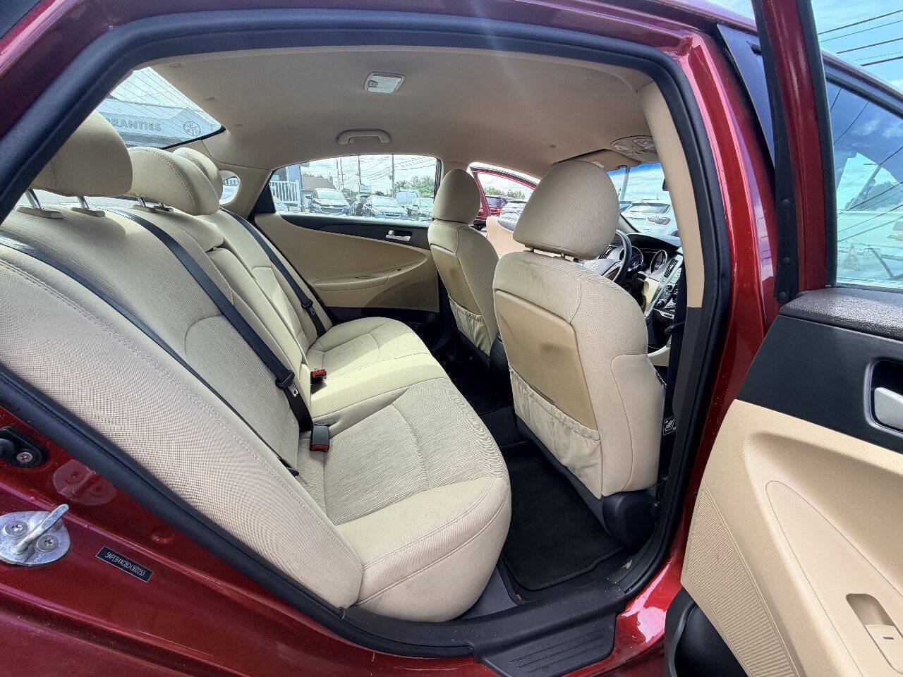 Used 2012 Hyundai Sonata GLS FWD image 51