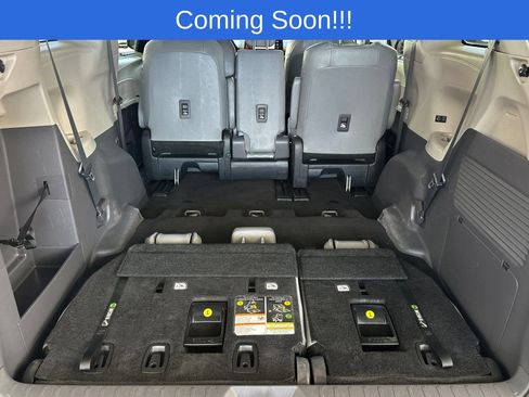 Used 2023 Toyota Sienna XLE image 17