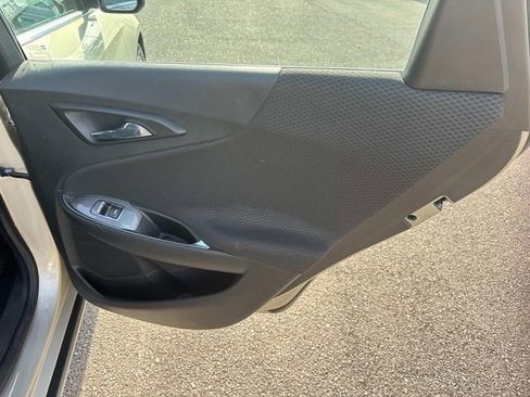 Used 2016 Chevrolet Malibu LT image 19
