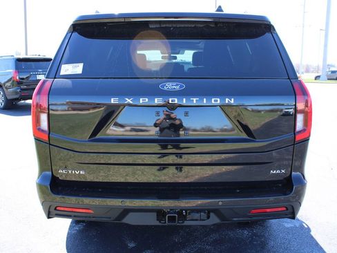 New 2026 Ford Expedition Max Active AWD/4WD image 8