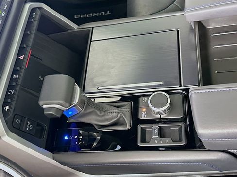 Used 2025 Toyota Tundra Platinum image 17