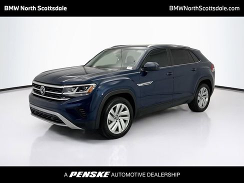 Used 2023 Volkswagen Atlas Cross Sport SE FWD image 1