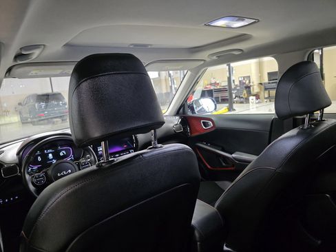 Used 2023 Kia Soul GT-Line w/ GT-Line Technology Package image 16