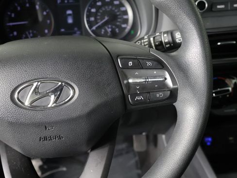 Used 2023 Hyundai Kona SEL w/ Cargo Package AWD/4WD image 38