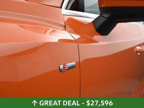 Used 2025 Audi Q3 2.0T Premium image 18