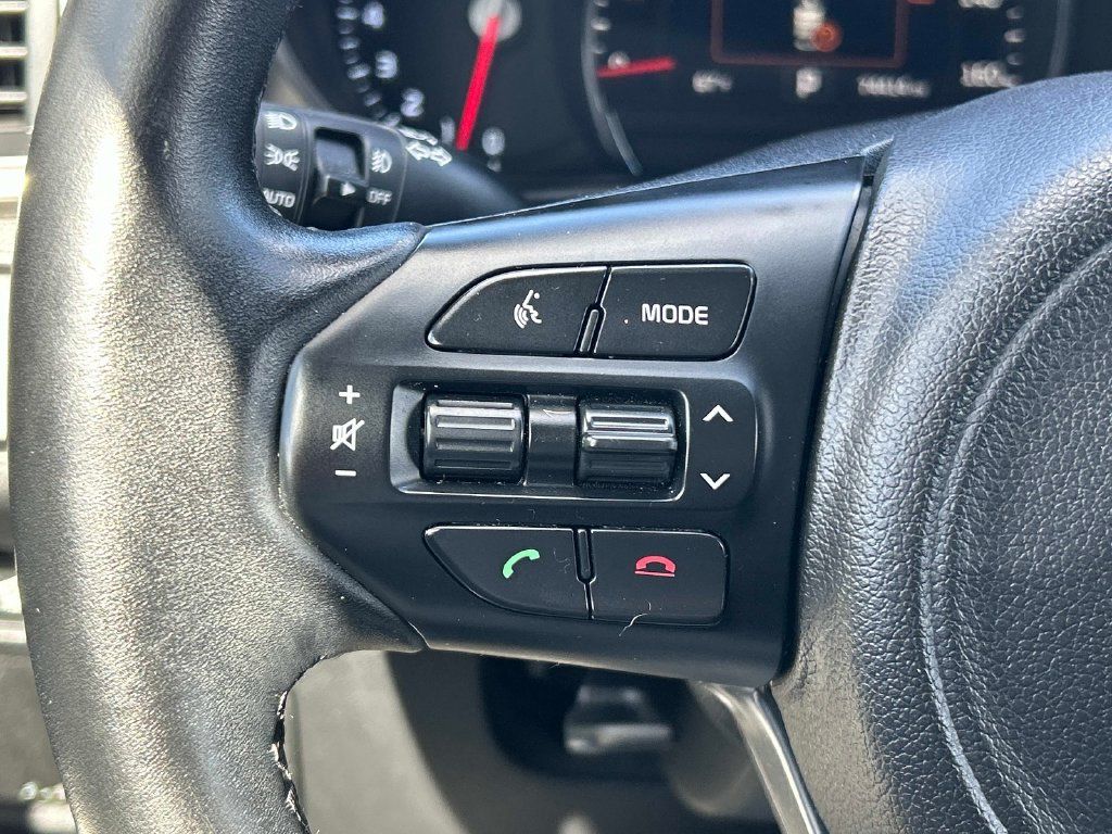 Used 2016 Kia Sorento EX w/ EX Premium Package FWD image 23