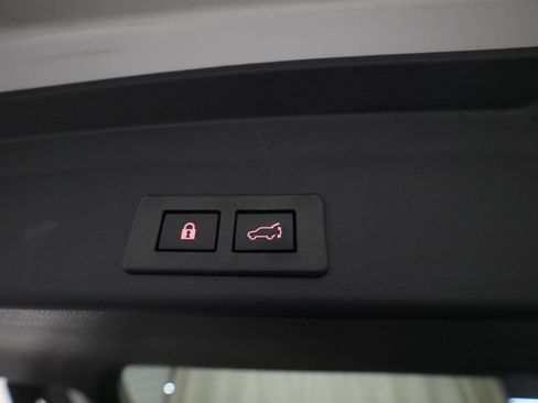 Used 2025 Subaru Ascent Premium AWD/4WD image 15