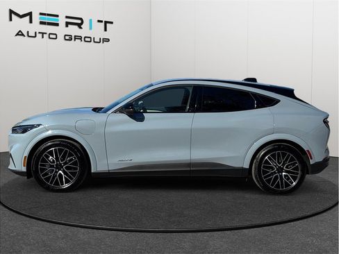 Used 2025 Ford Mustang Mach-E Premium RWD image 5