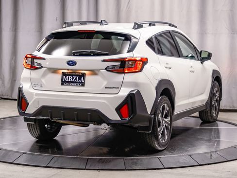 Used 2024 Subaru Crosstrek 2.0i Premium AWD/4WD image 4