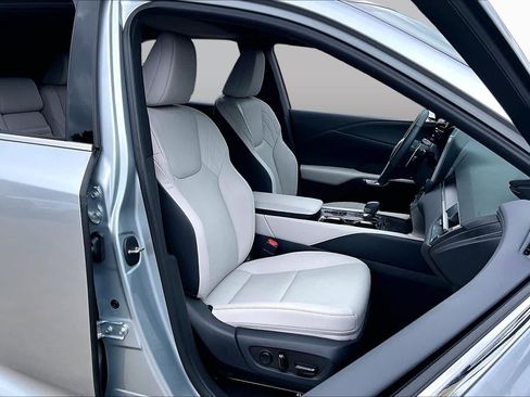 Used 2026 Lexus RX 350 Premium w/ Convenience Package FWD image 8