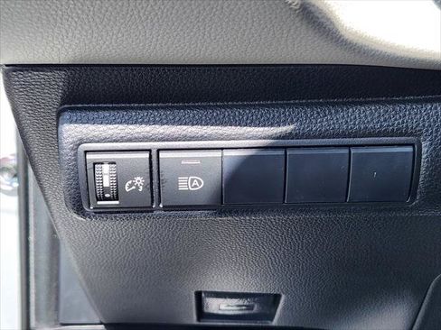 Certified 2020 Toyota Corolla LE FWD image 21