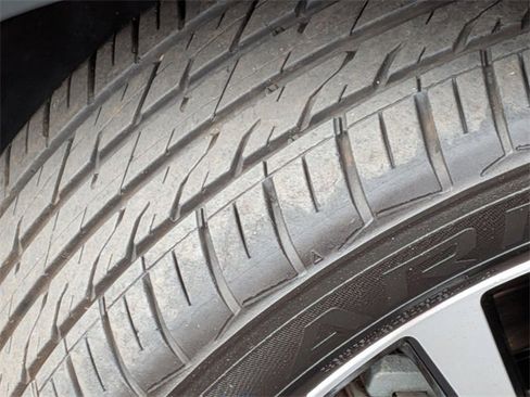 Used 2020 Nissan Kicks SV image 11