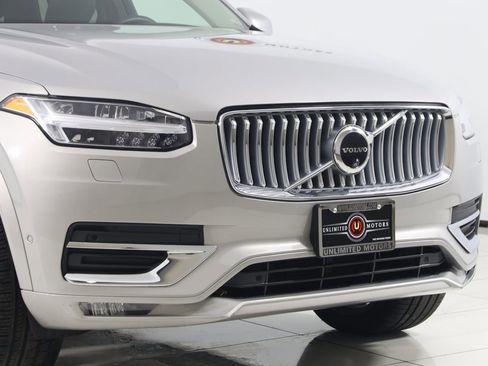 Used 2024 Volvo XC90 B5 Plus image 41