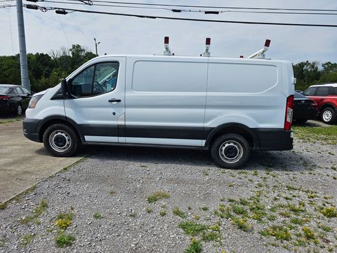 Used 2020 Ford Transit 150 Low Roof RWD image 10