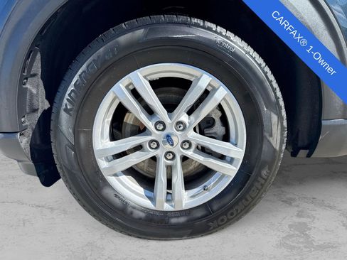 Used 2023 Ford Explorer XLT w/ Equipment Group 202A AWD/4WD image 13