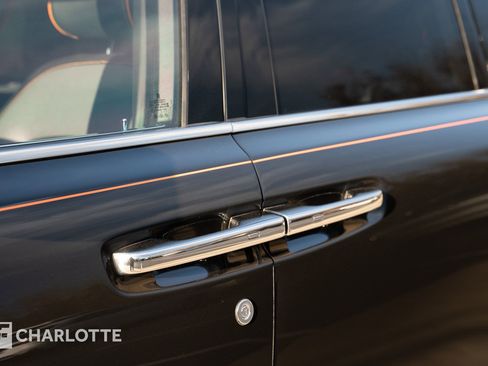 Used 2019 Rolls-Royce Cullinan image 12