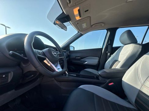 Certified 2024 Nissan Kicks SR w/ SR Premium Package FWD image 37