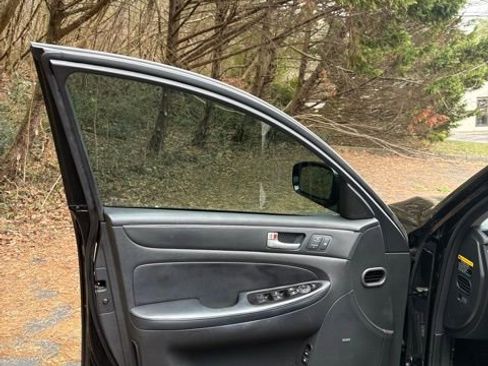 Used 2013 Hyundai Genesis 5.0 R-Spec image 29