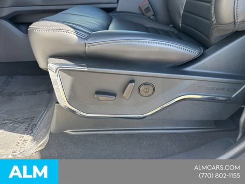 Used 2026 Ford F250 Platinum AWD/4WD image 13