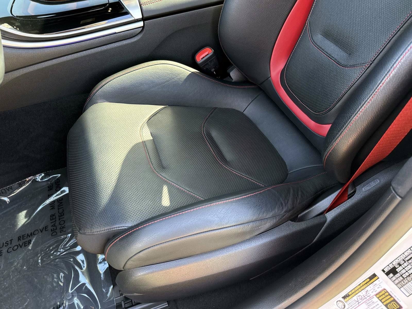 Used 2023 Mercedes-Benz C 43 AMG 4MATIC Sedan image 20