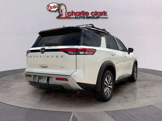Certified 2023 Nissan Pathfinder SL FWD image 5