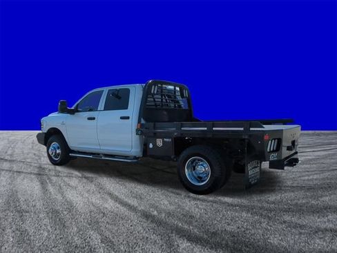 Used 2024 RAM 3500 Tradesman w/ Chrome Appearance Group AWD/4WD image 6