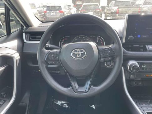 Used 2025 Toyota RAV4 XLE w/ Convenience Package image 25