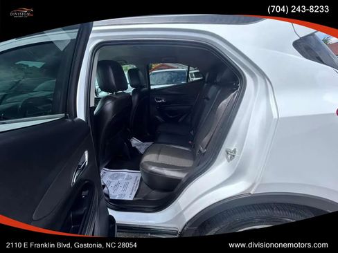 Used 2016 Buick Encore AWD image 18