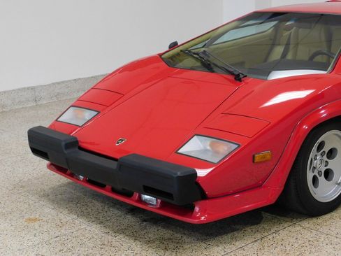 Used 1986 Lamborghini Countach Coupe image 23