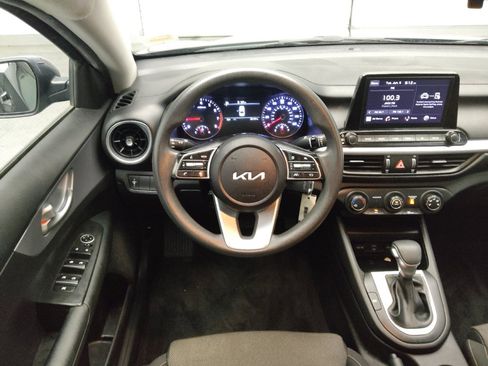 Used 2023 Kia Forte LXS FWD image 22