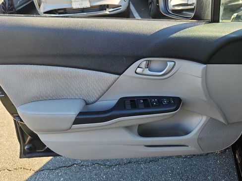 Used 2014 Honda Civic LX image 12