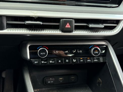 Used 2022 Kia K5 GT-Line FWD image 21