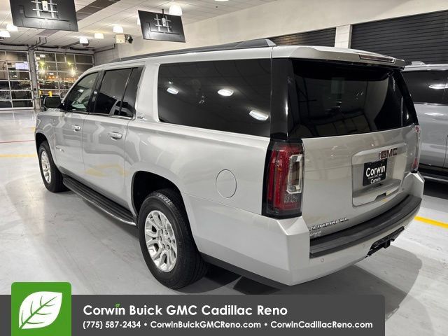 Used 2017 GMC Yukon XL SLT w/ Open Road Package AWD/4WD image 4
